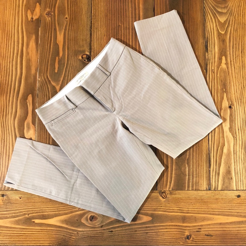 BANANA REPUBLIC Gray Pinstripe Sloan Pants